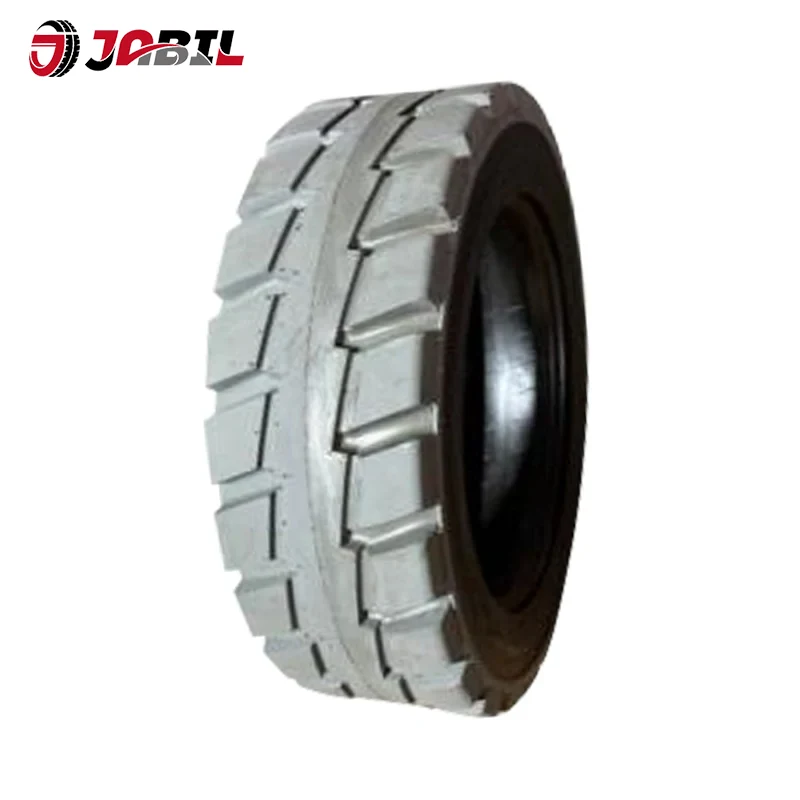 Boomi tõstke tahked rehvid